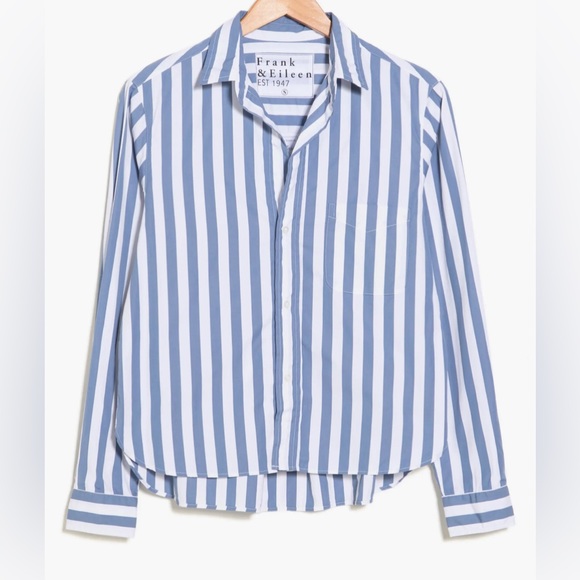 Frank & Eileen Tops - Frank & Eileen Untuckable Button-up Slate Blue White Wide Stripe Women's S - NEW